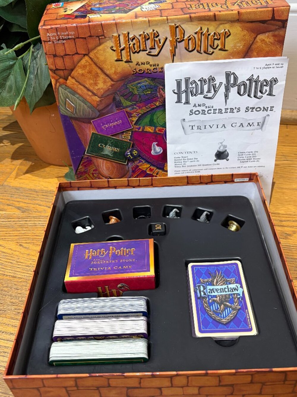 Mattel Harry Potter and the Sorcerer's Stone Trivia Game Vnitage - Picture 2 of 8